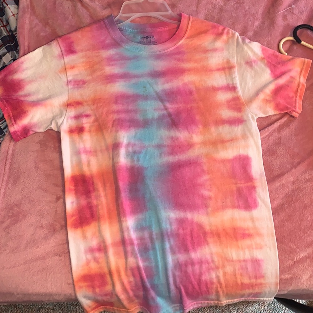 tye dye shirt size small for $5